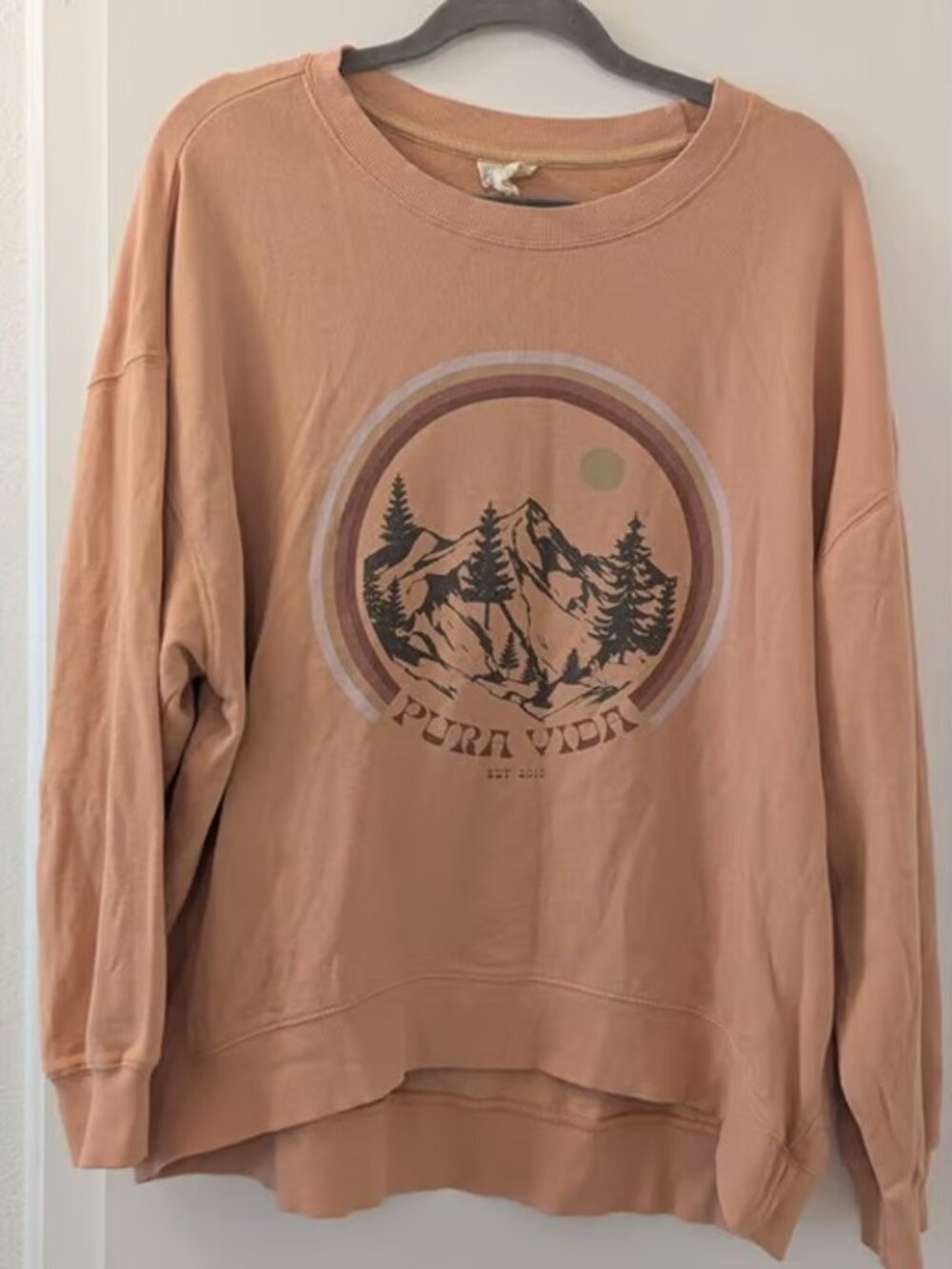 Pura Vida Peach Graphic Crewneck Sweatshirt L 100% Cotton Womens Casual Fit